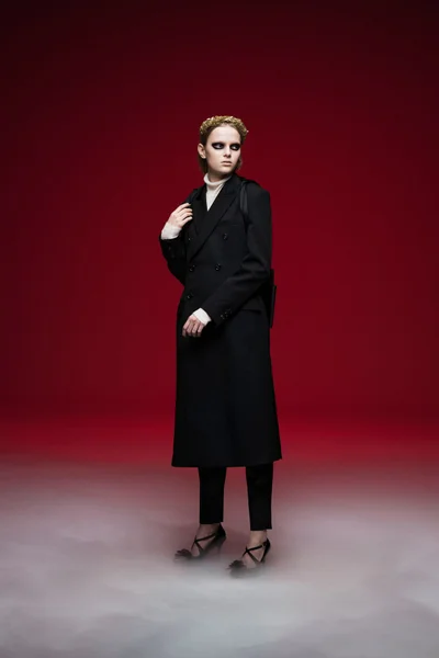 Look 28